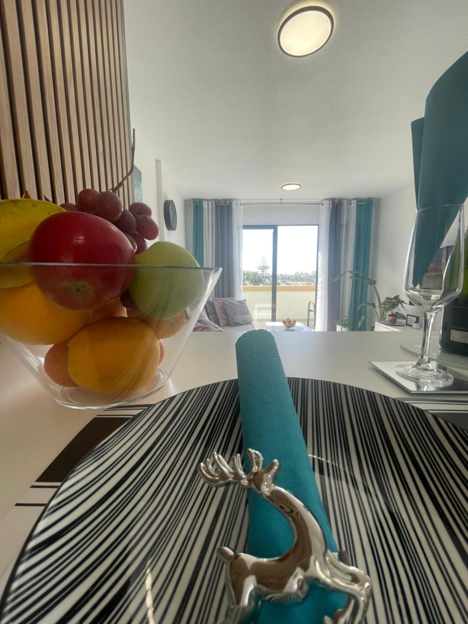 Royal View Apartment - Playa De Las Americas Esterno foto