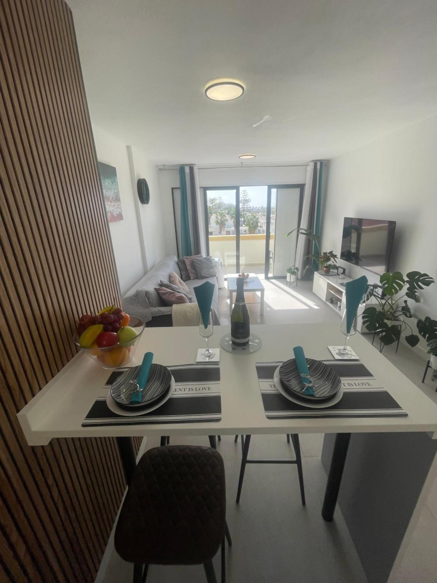 Royal View Apartment - Playa De Las Americas Esterno foto