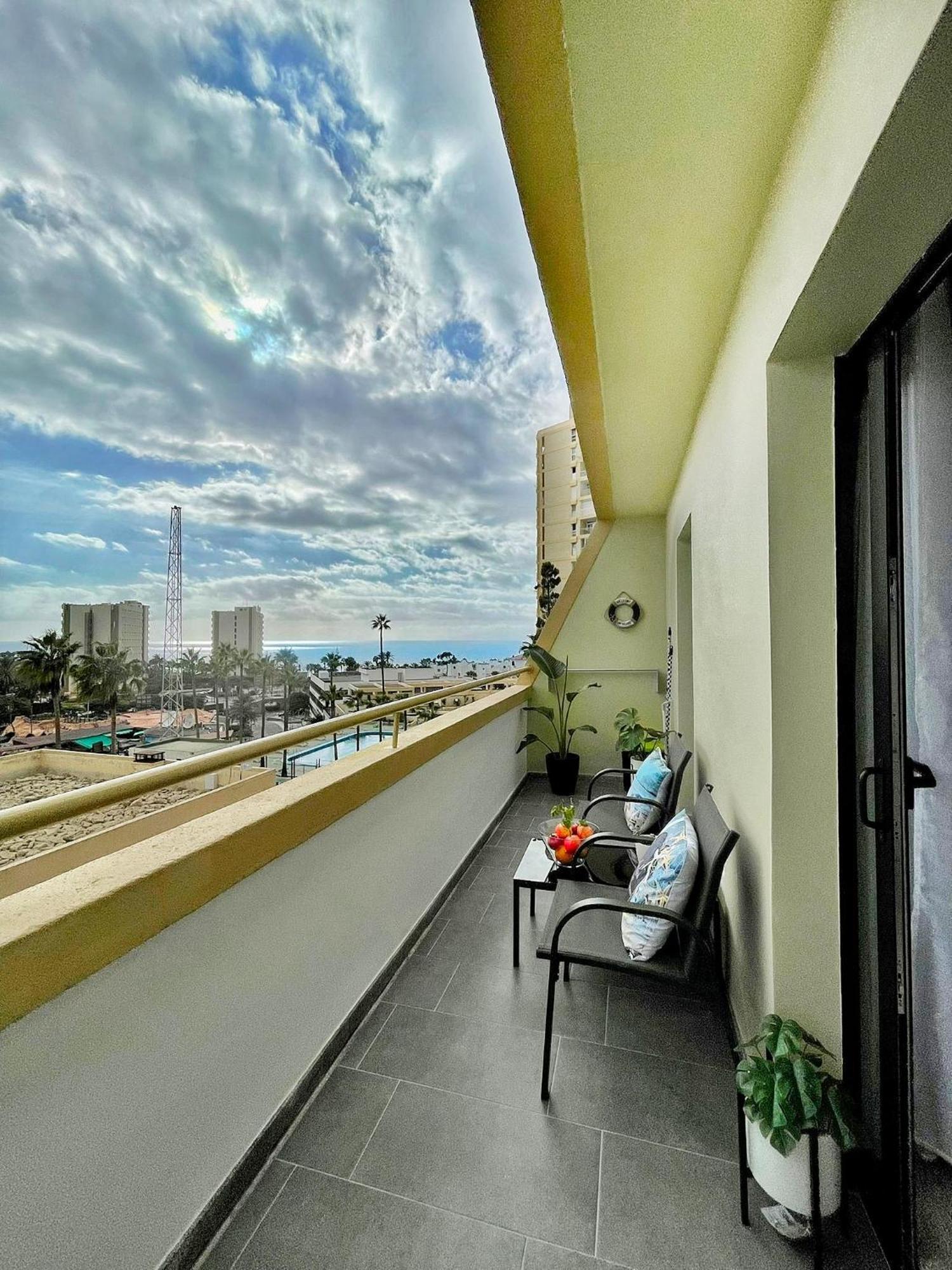 Royal View Apartment - Playa De Las Americas Esterno foto